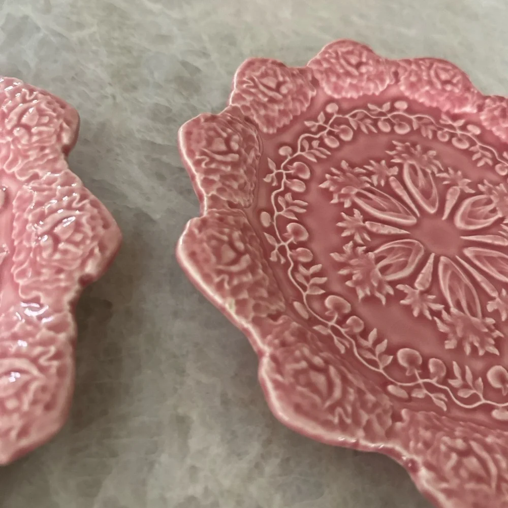 Pink Ceramic Majolica Spring Motif Plate by Rafael Bordallo Pinheiro, Portugal